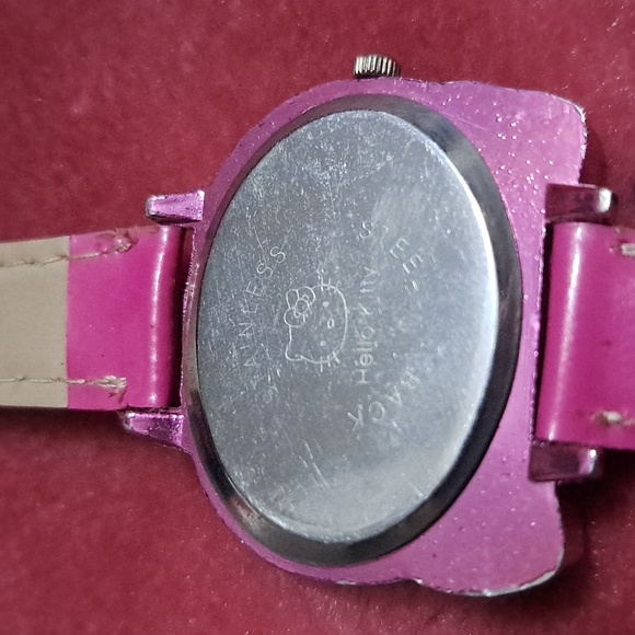 Hello Kitty Watch - Picture 3 of 4
